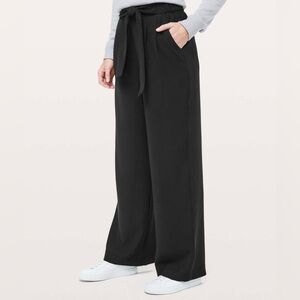 Lululemon Noir Pant - Black Size 10